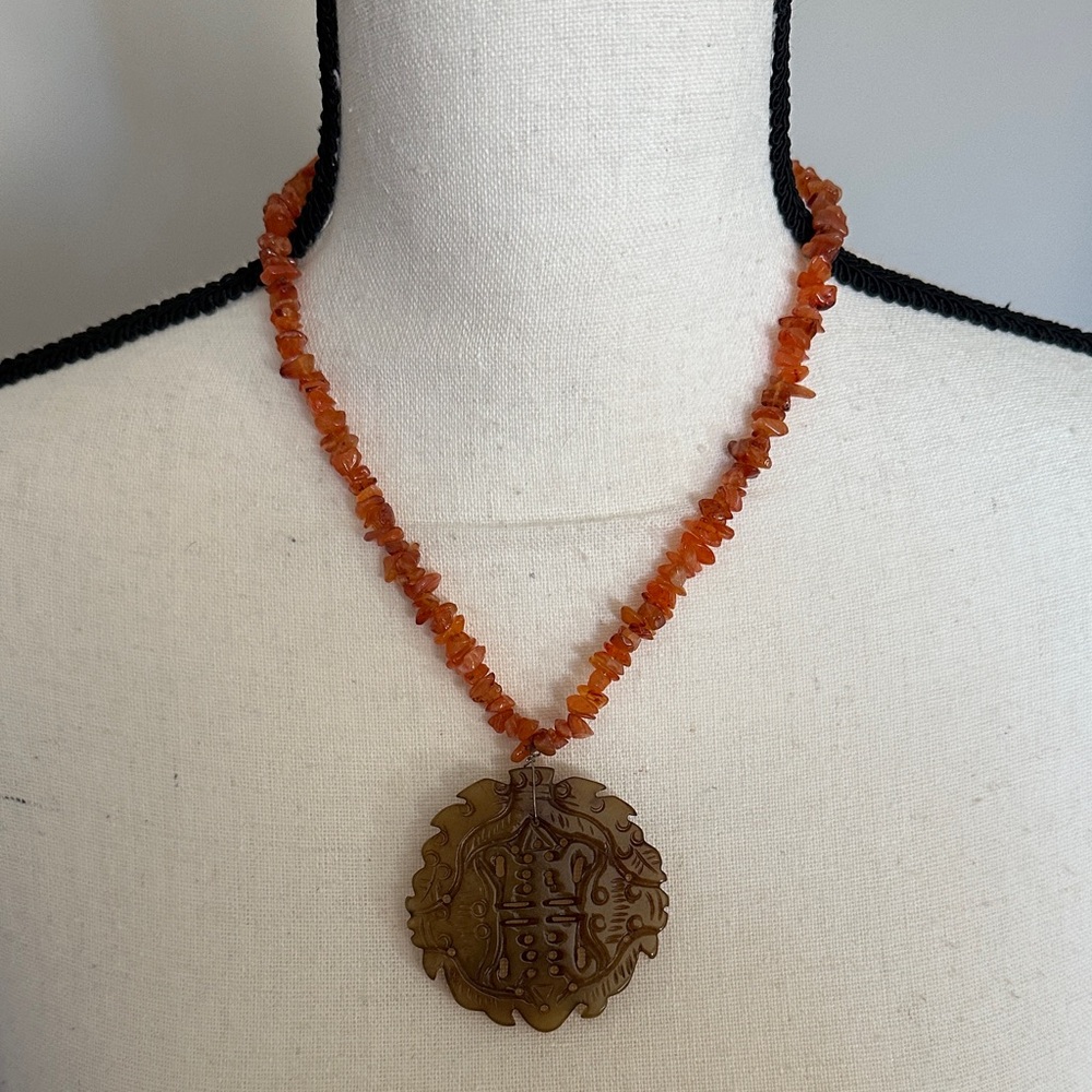 Vintage Carnelian Chip Strand Carved Faux Jade Medallion Necklace